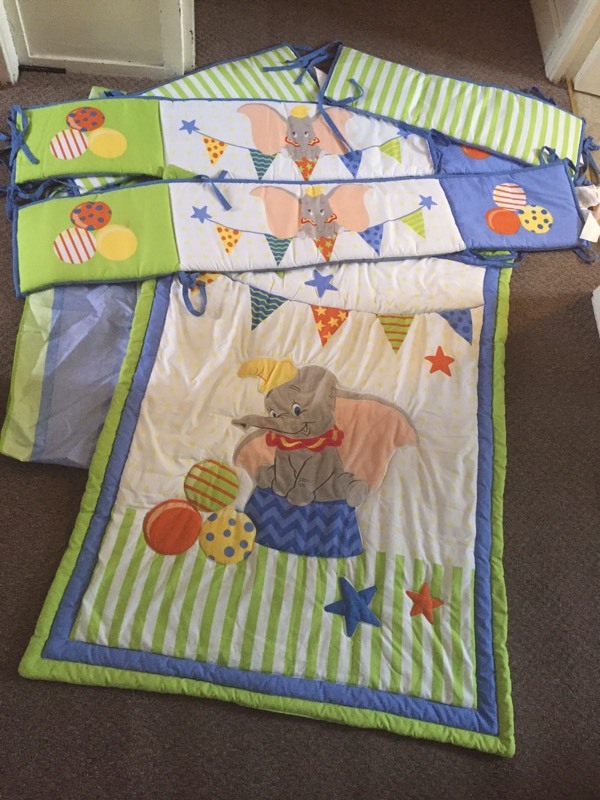 Dumbo full cot bumper and bedding set for cot bed/cot in Sunderland