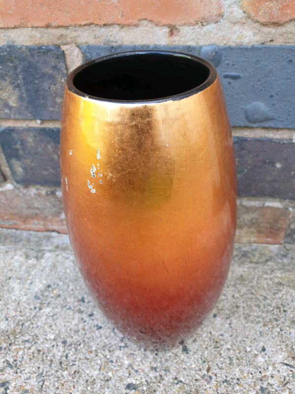Burnt orange two tone vase in Oadby, Leicestershire Gumtree