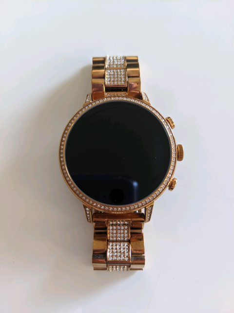 fossil gen 4 venture vs sport