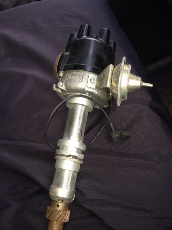 Ford capri transit 3.0 essex v6 distributor in Loanhead, Midlothian