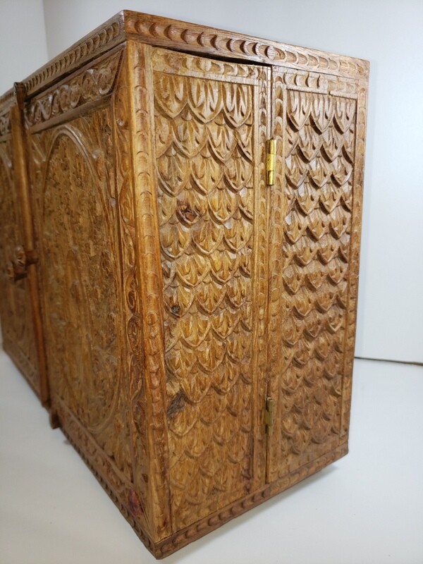 Vintage Hand Carved Wood Box Large Case Storage Letter Tape Holder Peacock Motif