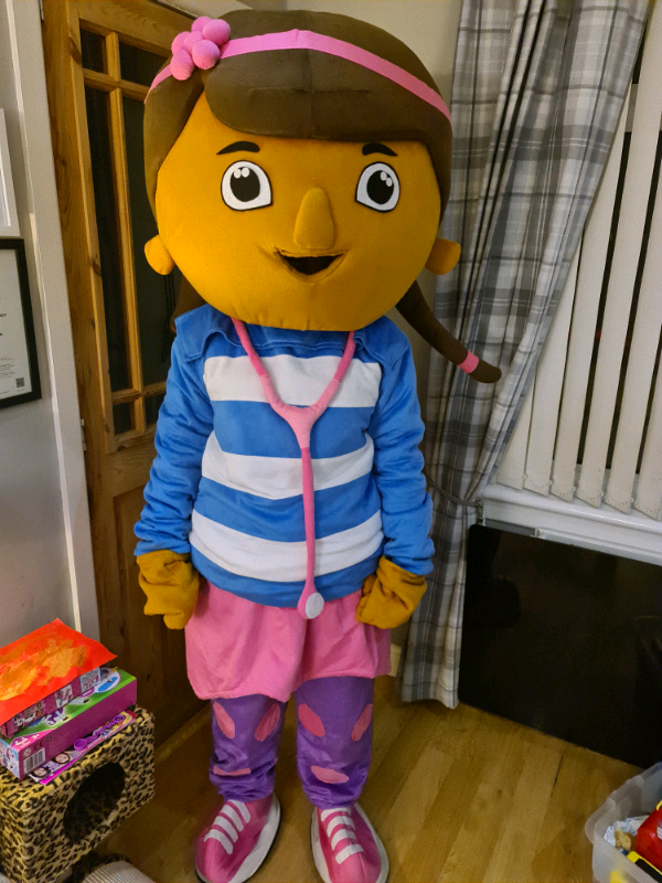 Doc McStuffins Halloween Costume / Mascot in Wishaw, North
