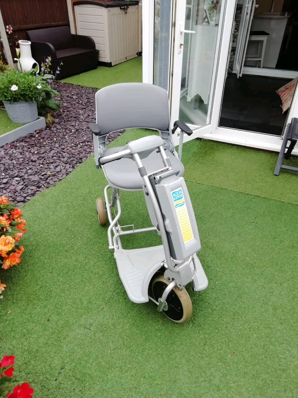 Aquasoothe travel lite mobility scooter. in Mansfield