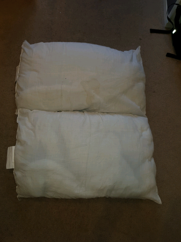 2 synthetic pillows used in Ealing, London Gumtree