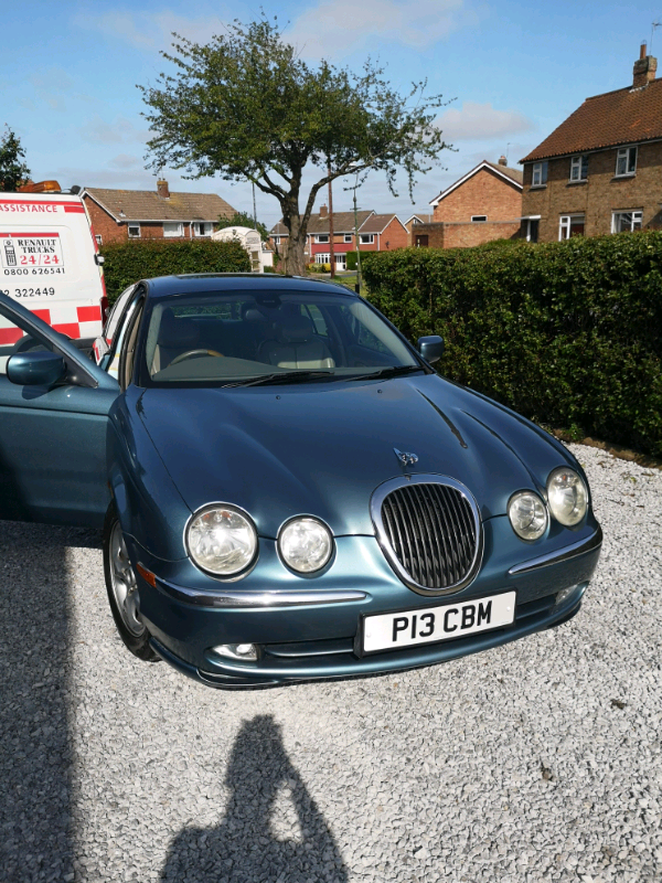 Jaguar s type 2000
