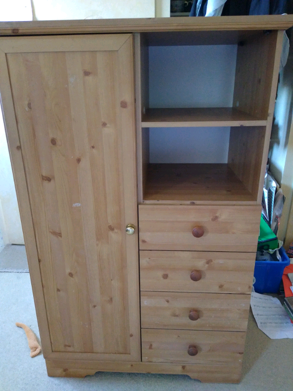 Child S Factory Built Wardrobe And Chest Of Drawers In Mapperley
