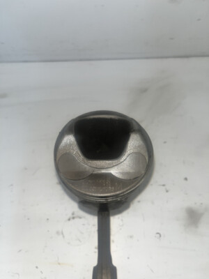 AUDI VW SKODA 2.0 FSI 16V PISTON & CONROD BLR 06BH 2005-2009