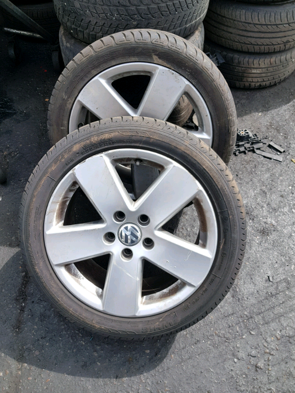 Mk5 vw golf alloy wheels rim with tyre 17 inch in Coventry, West
