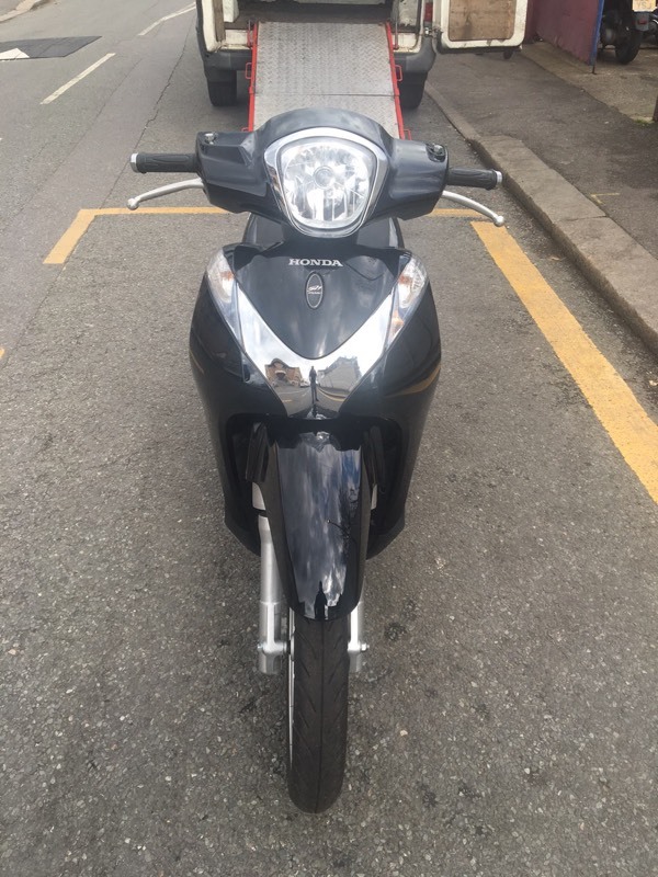 Honda SH mode 125 no vision pcx dylan ps 125 scooter | in ...