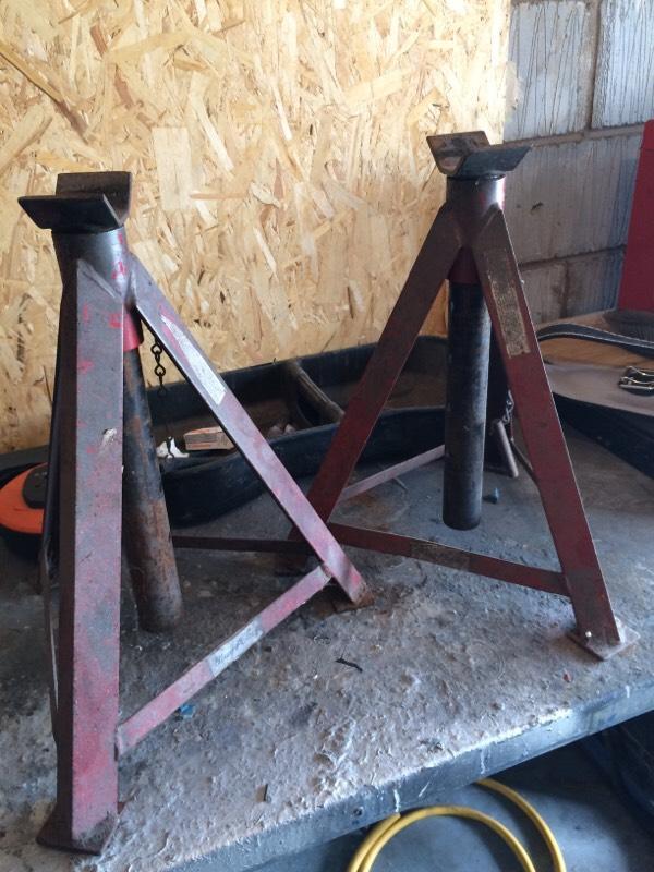Blue point (snap on ) axle stands in West Derby, Merseyside Gumtree