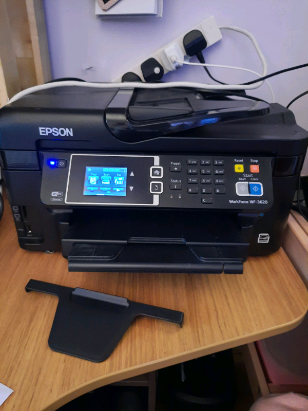 Epson Workforce Duplex printer / scanner 4 in one WF3620 in