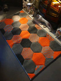 Hexagon 3D orange, grey and Black rug