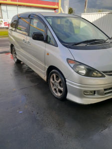 Toyota estima 2002