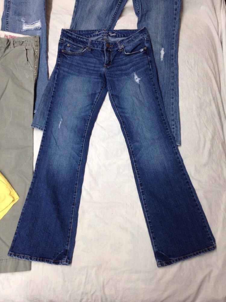 Lot of 5 AMERICAN EAGLE Women's 3 size 8 Long, 1 size 8 Regular, 1 size 8 Shorts