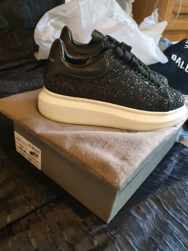 alexander mcqueen size 6.5