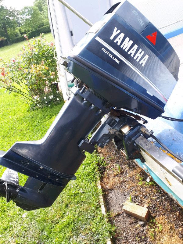 Yamaha 40hp oil injection outboard engine in Ledbury, Herefordshire