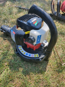 Leaf blower homelite | Garden Tools | Gumtree Australia Fraser Coast