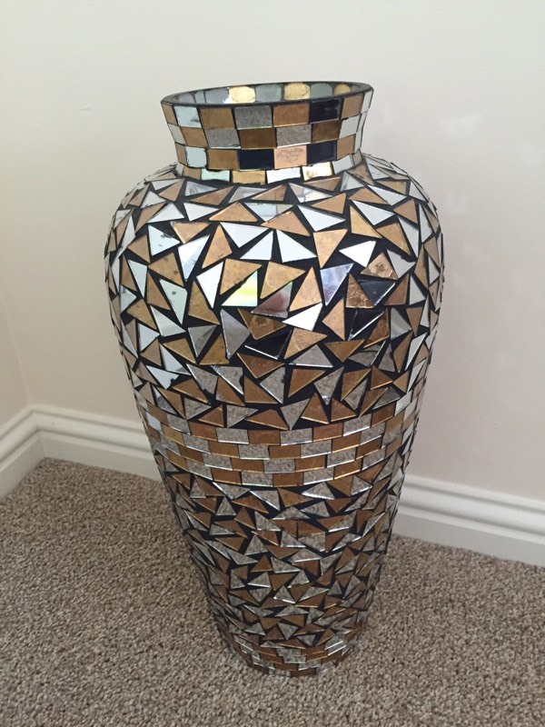 Large urn pot vase mosaic mirror style in Inverness, Highland Gumtree