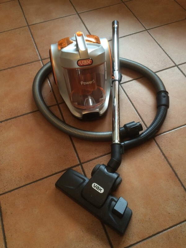 VAX POWER 5 HOOVER VACCUM CLEANER 2 MONTHS OLD WITH RECEIPT FOR