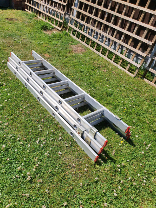 15 RUNG ALUMINIUM TRIPLE LADDERS in Chelmsford, Essex Gumtree