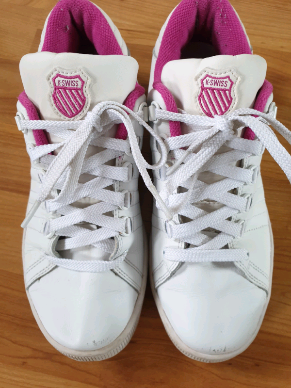 K Swiss white leather tongue twister trainers size 5 in Milton Keynes