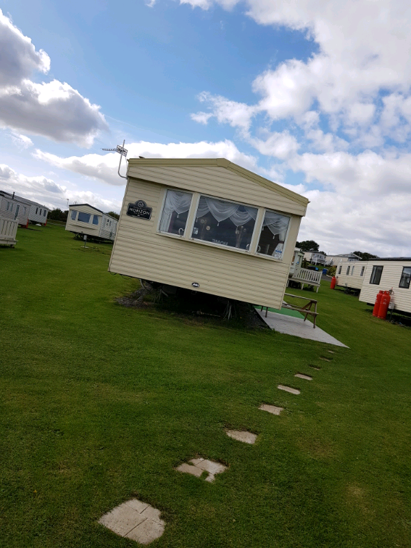 8 birth caravan to rent at sandy bay in Killingworth, Tyne and Wear Gumtree