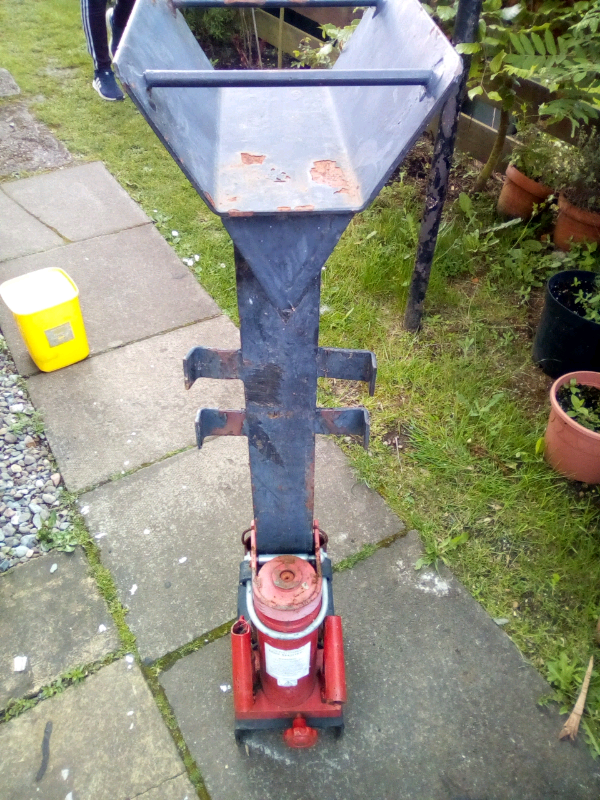 Manual log splitter 10 ton in Perth, Perth and Kinross Gumtree