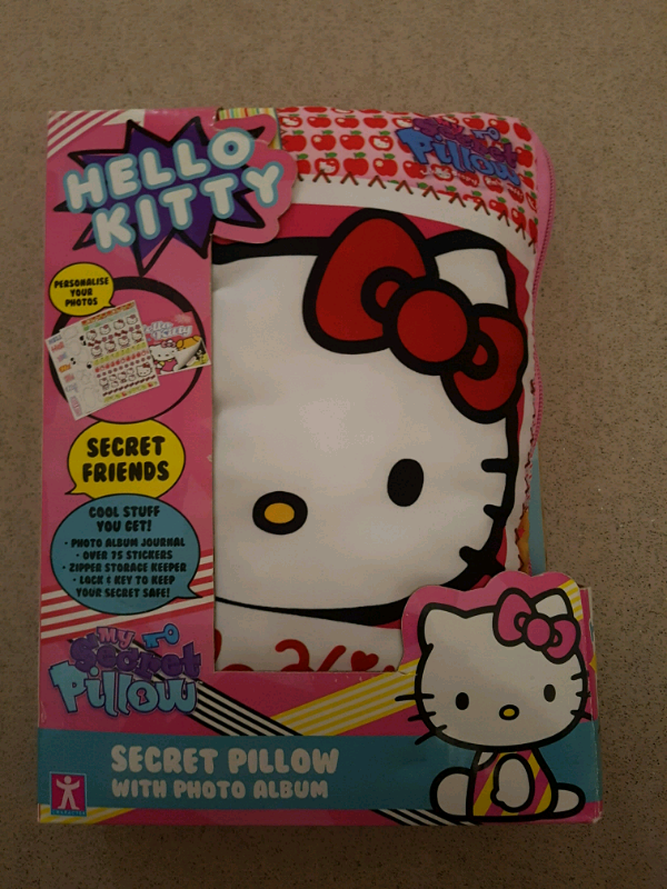 Brand New Hello Kitty Secret Pillow With Photo Album In