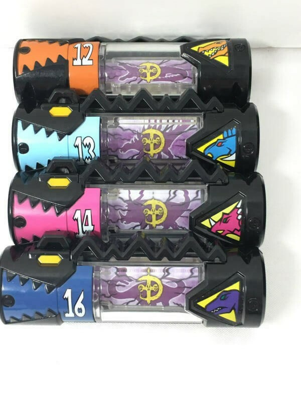 バンダイのゴールデンブックD Soul of Chogokin Poppy Bandai Character Toy 25 Year History