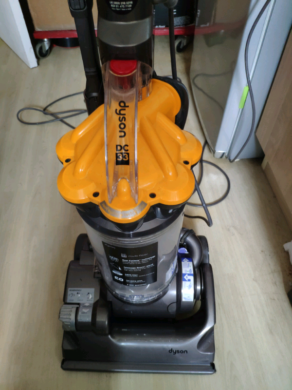 Dyson DC33 Animal Upright Vacuum Cleaner in East Croydon, London