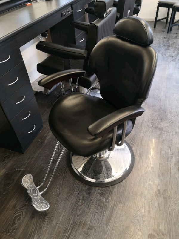 Barber chair for sale ×2 in Ealing, London Gumtree
