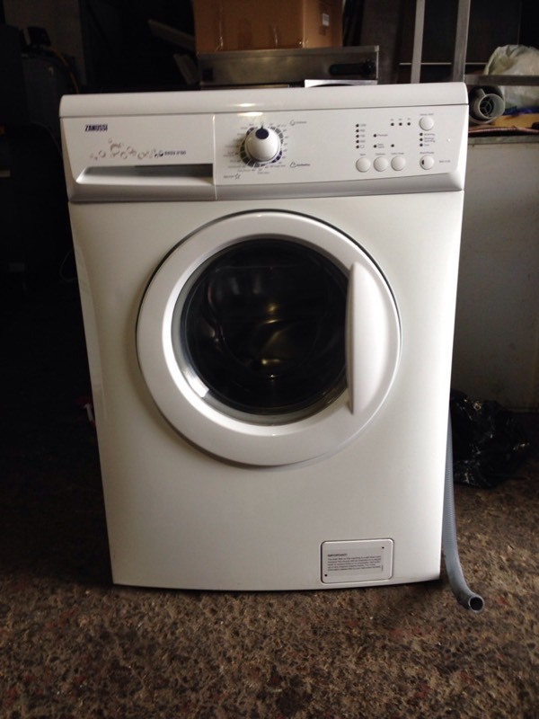 Zanussi easy iron washing machine in Keighley, West Yorkshire Gumtree