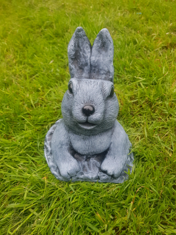 Stone rabbit garden ornament £5.00 in Gloucestershire Gumtree