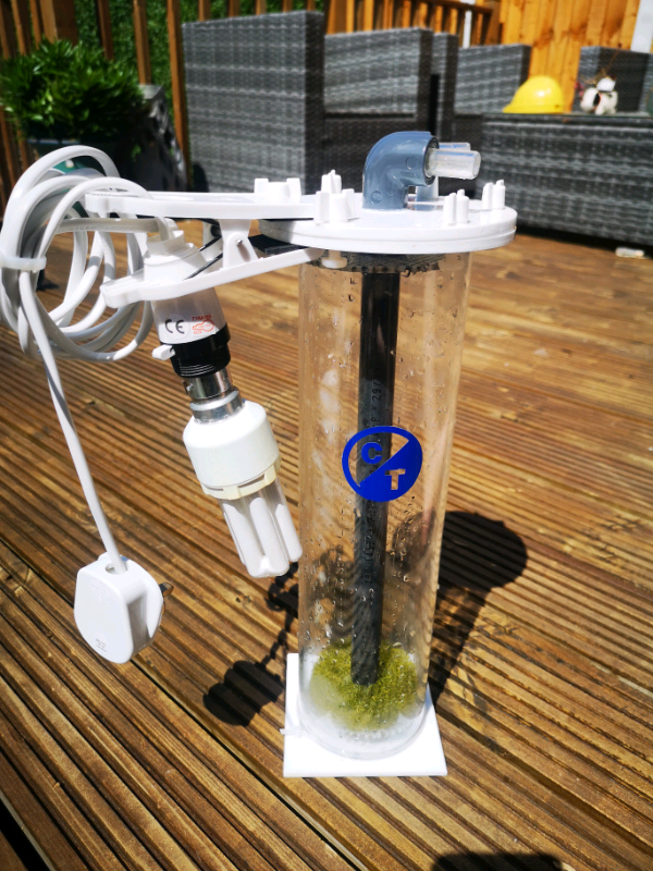 Marine reef fish tank algae reactor and light! in Alfreton