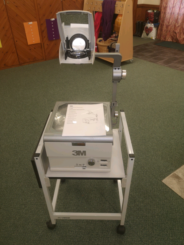 Overhead projector in Alton, Hampshire Gumtree