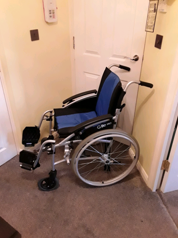 Glite Pro Manual Wheelchair in Leighton Buzzard, Bedfordshire Gumtree