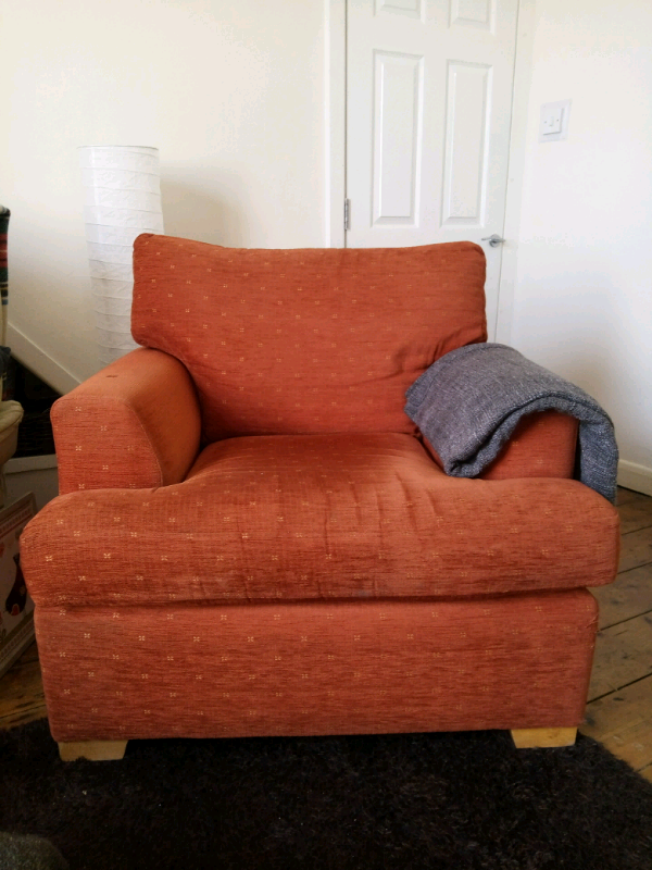 LARGE COMFY ARMCHAIR FREE BEFORE 24/4/19 | in Selly Oak, West Midlands