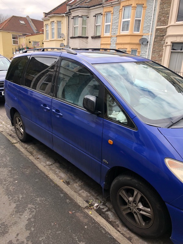 Toyota previa 2003