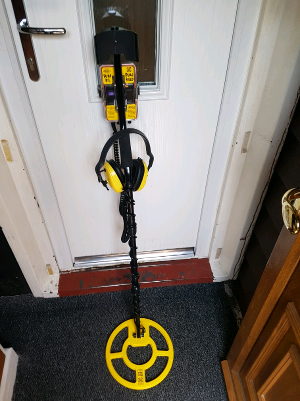 Whites Dual Field metal detector & Evo scoop. OFFERS!! in Norwich