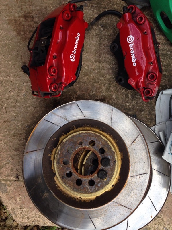 SEAT LEON CUPRA R BREMBO BRAKES 323MM GENUINE OEM in Dunbar, East