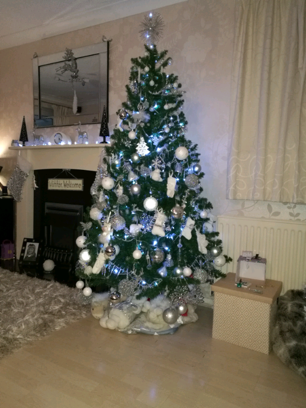B&Q 6ft Green Christmas tree  in Barry, Vale of Glamorgan  Gumtree