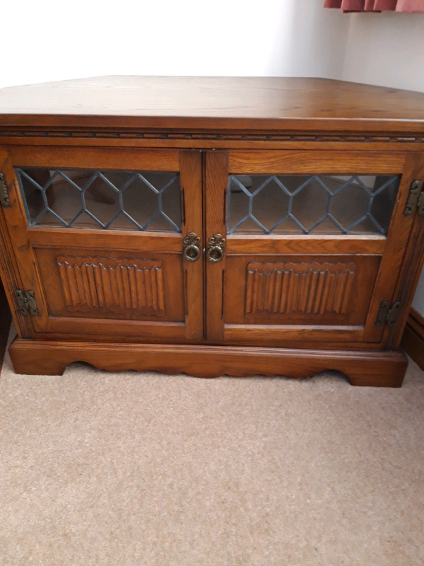 Old Charm corner tv unit like new in Spalding, Lincolnshire Gumtree