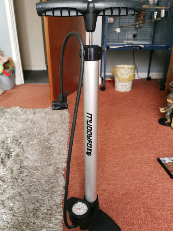Bike pump in Christchurch, Dorset Gumtree