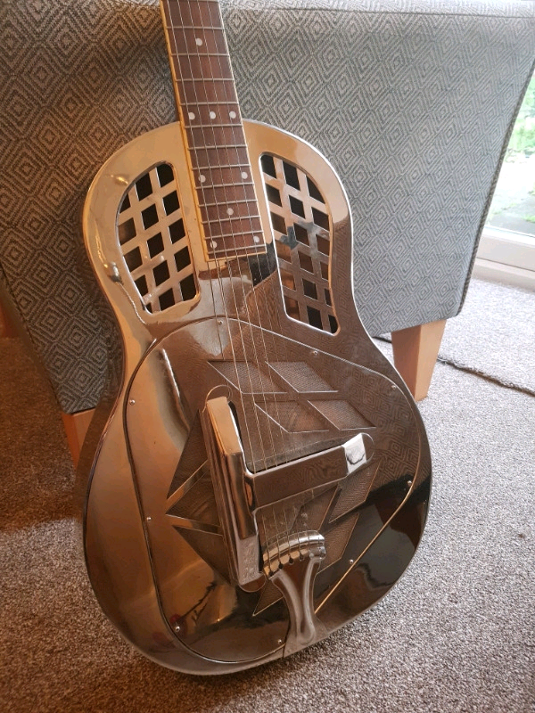 Republic recording king steel resonator guitar in Eltham, London