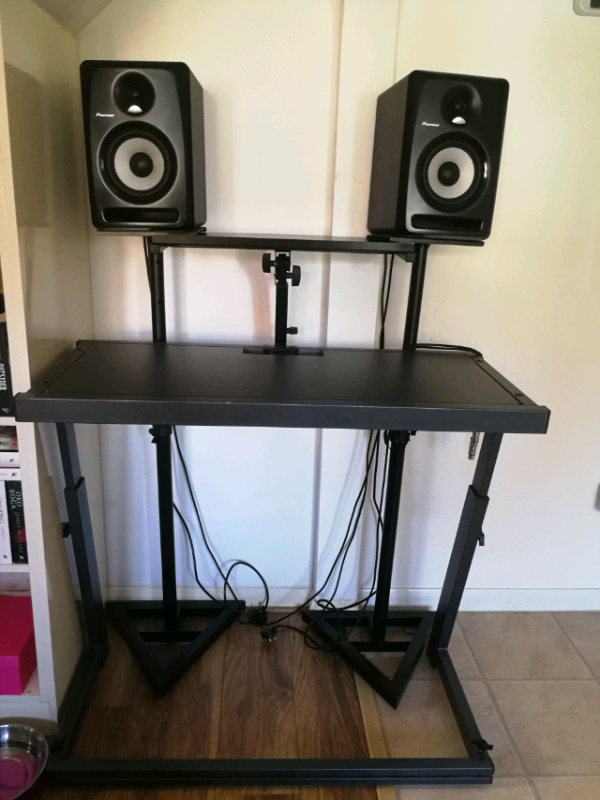 2x Pioneer Sdj 60x 2x Speaker Stands 1x Dj Desk In Greenford