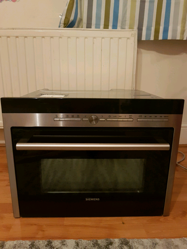 Siemens HB86P572B IQ700 compact builtin microwave combi oven in