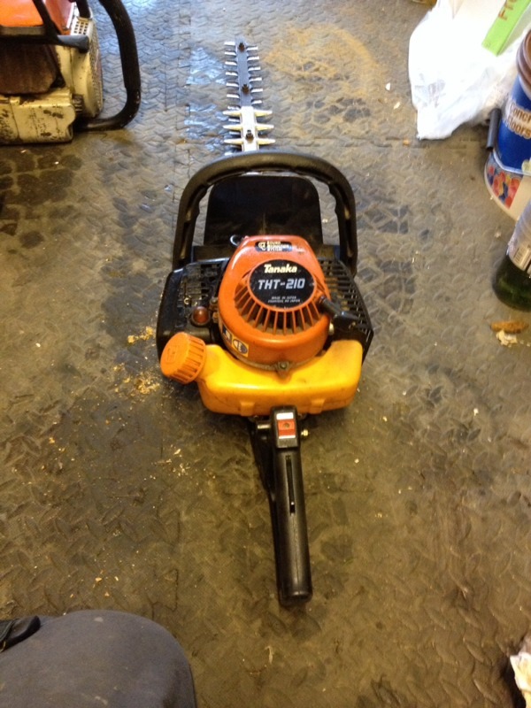 Tanaka tht210 hedge trimmer non runner in Banbury, Oxfordshire Gumtree