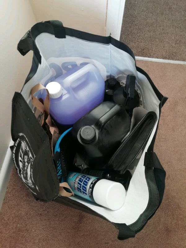 Bag of dog grooming accessories | in Machen, Caerphilly | Gumtree