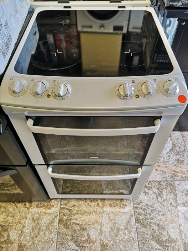 Zanussi Electric cooker 55 cm wide in StokeonTrent, Staffordshire