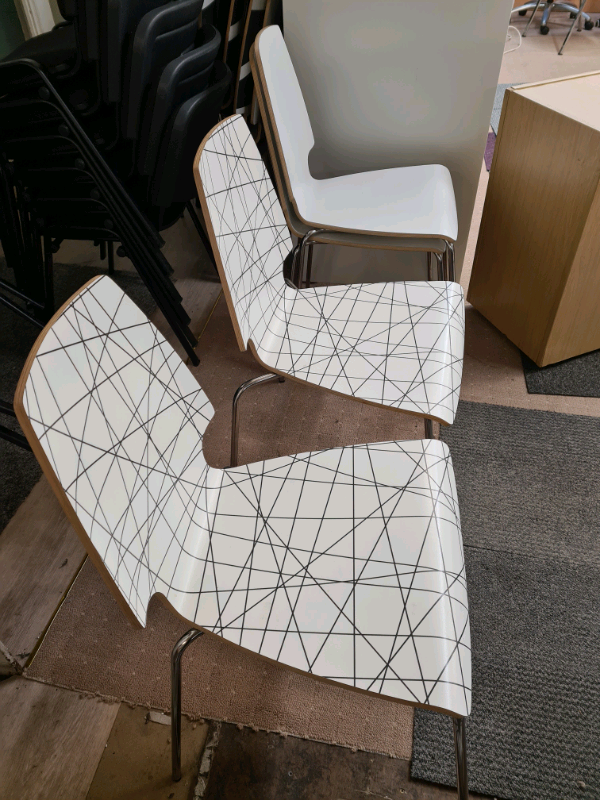 Dining chairs or canteen chairs in different colours | in Bradford